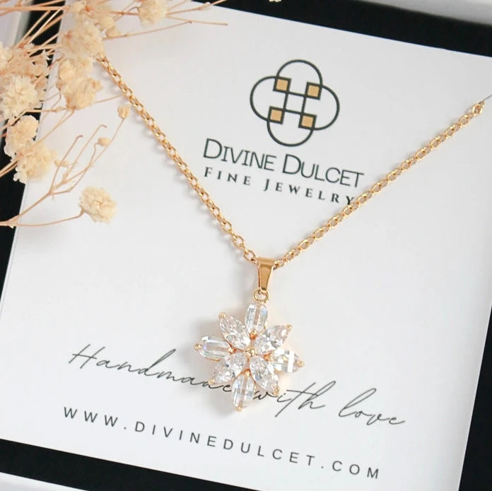 Divine Dulcet - Forår halskæde | Guld