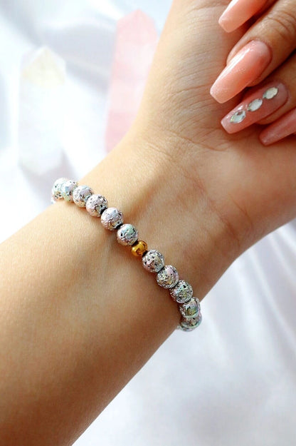 Divine Dulcet - Anti-Stress - Elastisk Armbånd med Naturlige Vulkansten