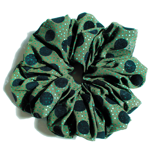 Hårstyling DK - Håndlavet Kæmpe Scrunchie | Støvet Grøn