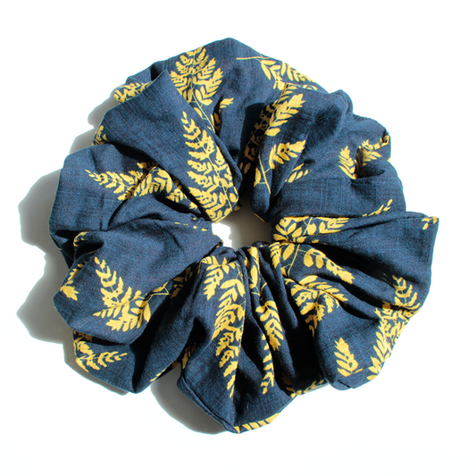 Hårstyling DK - Håndlavet Kæmpe Scrunchie | Blå/Gul
